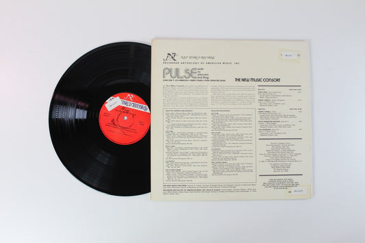 The New Music Consort - Pulse: Works For Percussion And Strings on New World Records