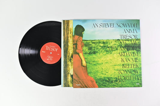 Gwenno - Tresor on Heavenly